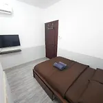 Lux Full Studio Apartment 905