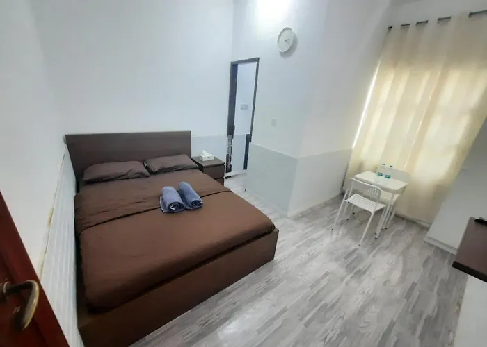 Lux Full Studio Apartment 905